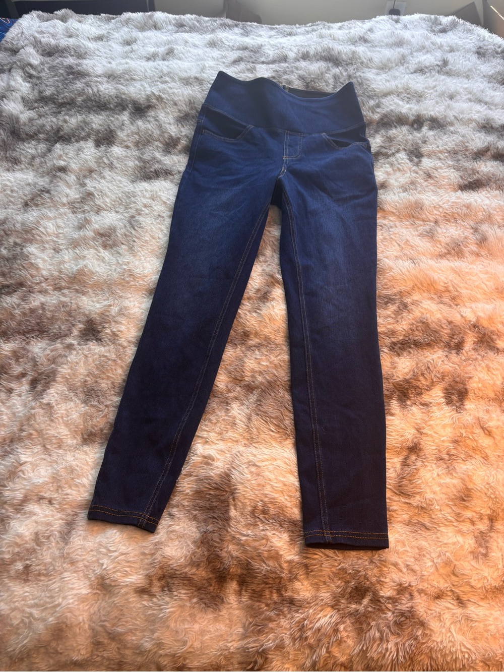 NWOT HALARA Dark Navy Jeggings with High Waist Panel